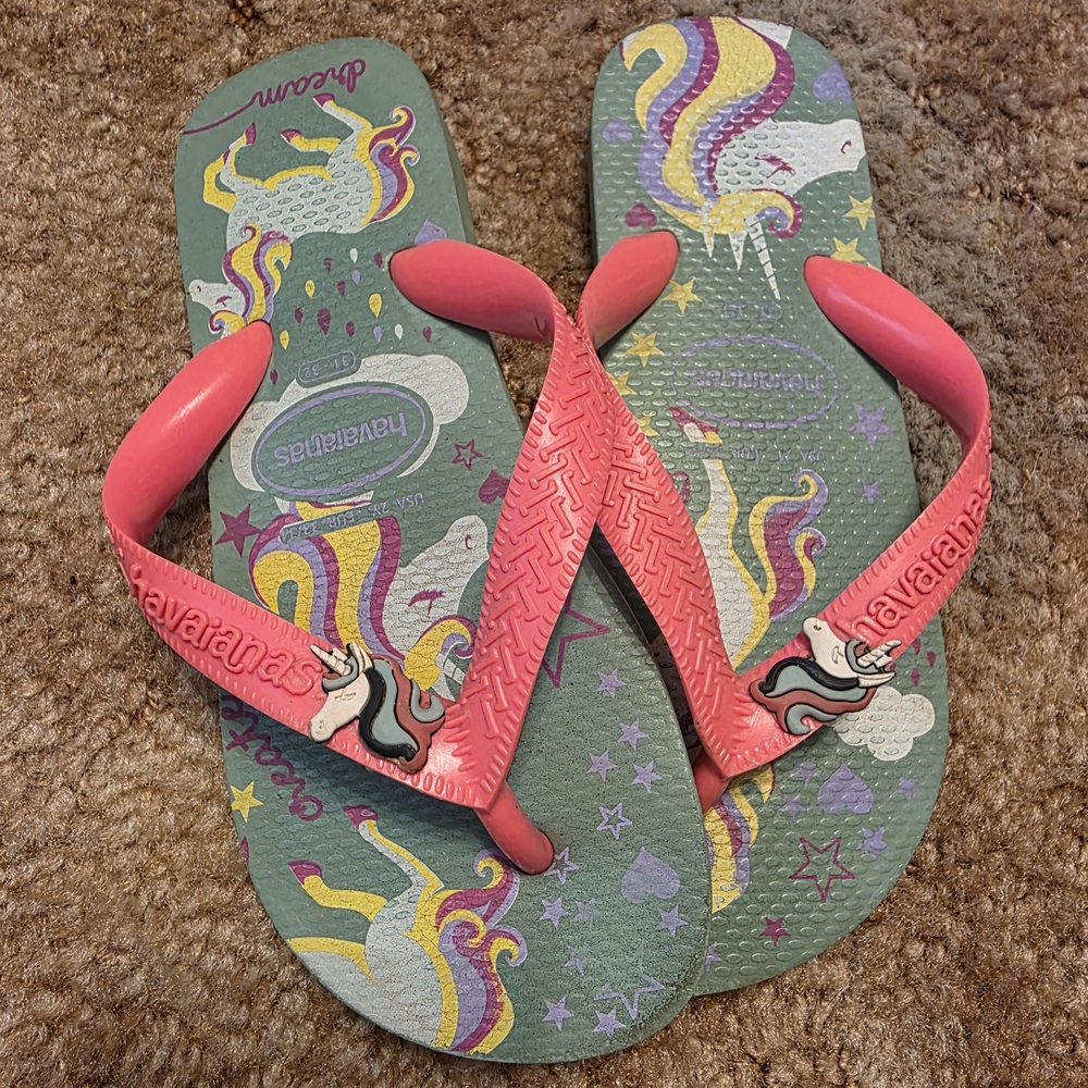 Havaianas Kids Flip Flops - Pink and Green Unicorn Design